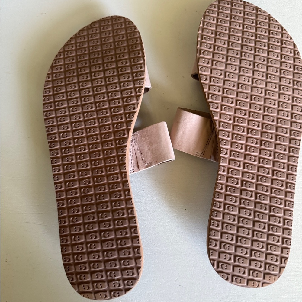 Sanyo Women's Pink yoga mat Sandals size 11 - Picture 6 of 7